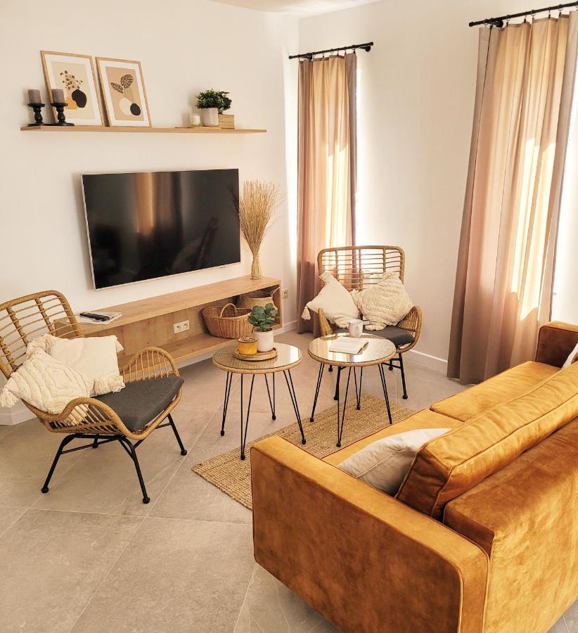 Pine Point Apartament With Terrace, Shared Pool, Tennis Court بوبيروفو المظهر الخارجي الصورة