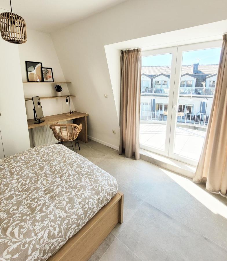 Pine Point Apartament With Terrace, Shared Pool, Tennis Court بوبيروفو المظهر الخارجي الصورة