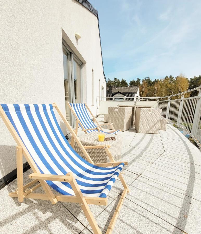 Pine Point Apartament With Terrace, Shared Pool, Tennis Court بوبيروفو المظهر الخارجي الصورة