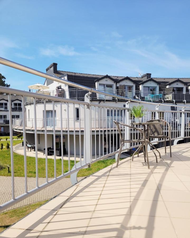 Pine Point Apartament With Terrace, Shared Pool, Tennis Court بوبيروفو المظهر الخارجي الصورة